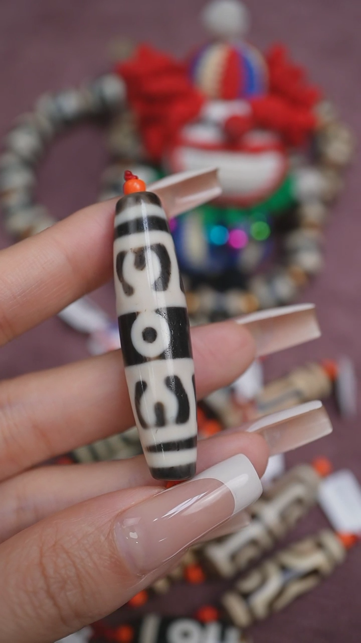 【闪购商品】玛瑙/玉髓颈饰未镶嵌蚀花玛瑙珠定制编绳