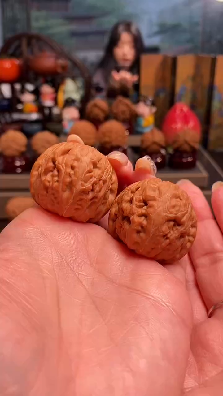 【闪购商品】文玩核桃把件A 928平谷元宝40尺