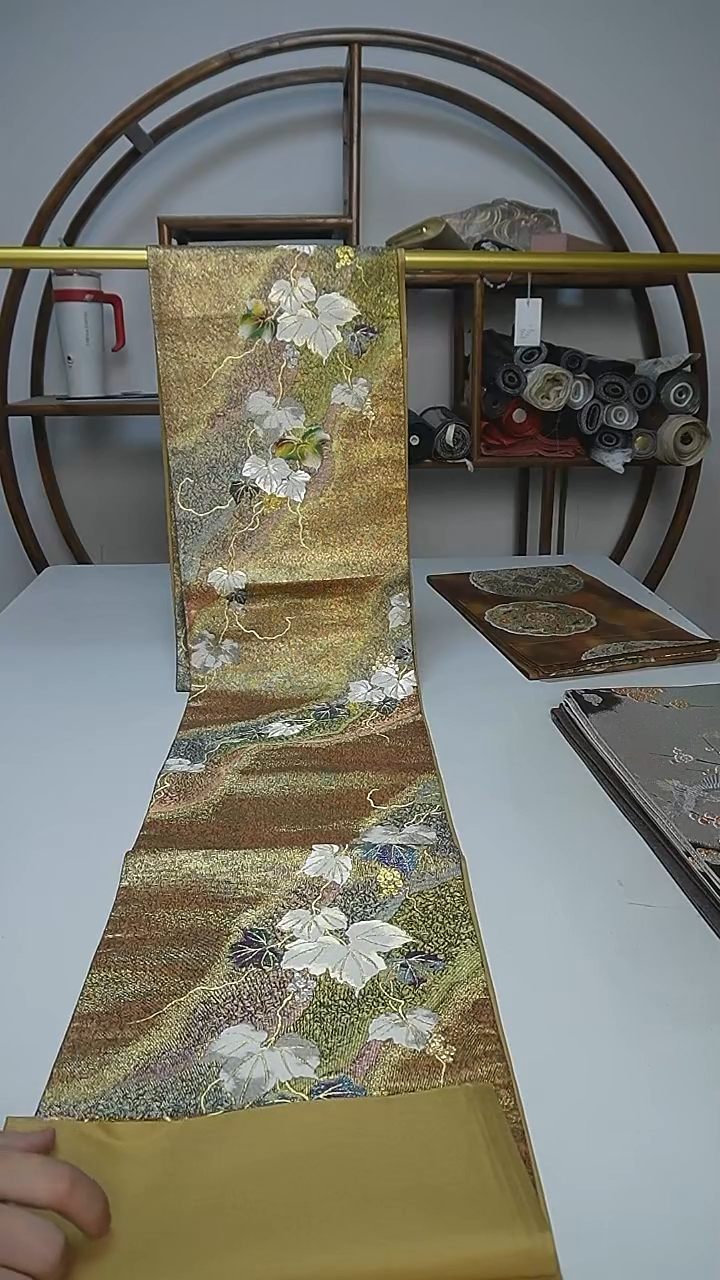 织绣18西阵织六通葡萄纹
