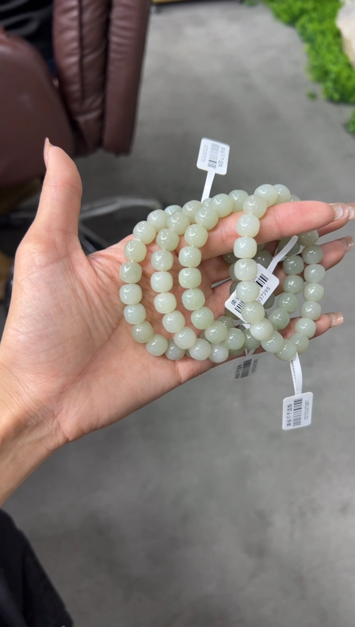 未镶嵌手串和田玉且末微色差近矿卡10多样性发货拍一发一mS