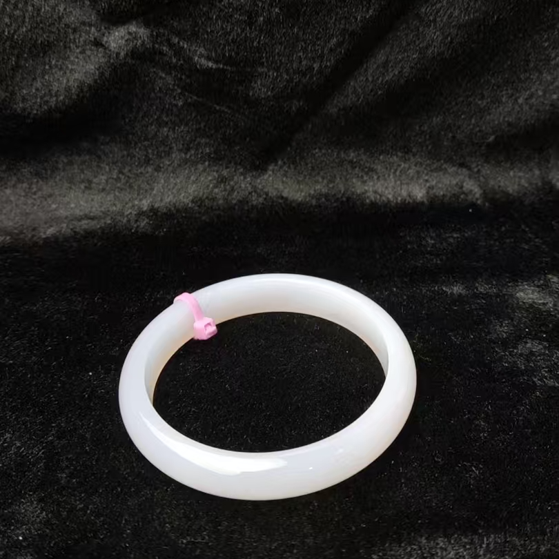 白月光-----手镯0475