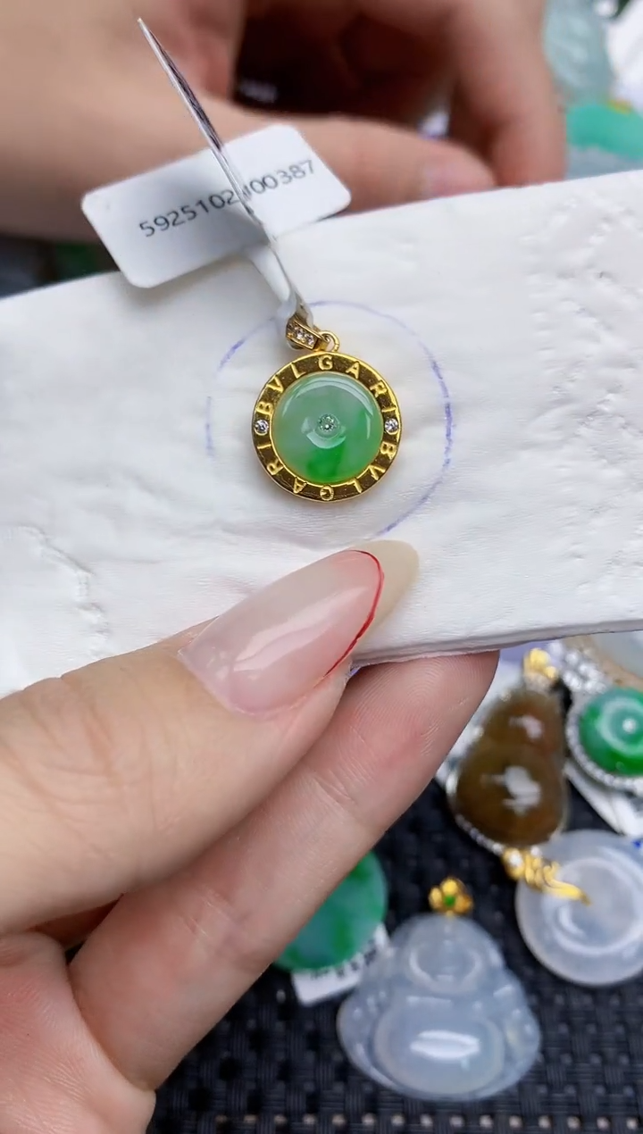 颈饰银S925镶嵌翡翠123   天然翡翠A货  百元以上9米证书费自理