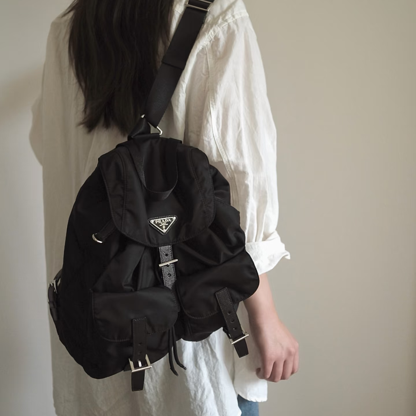 95新 Prada/普拉达 黑银双肩包/FYWJ11104621/4621
