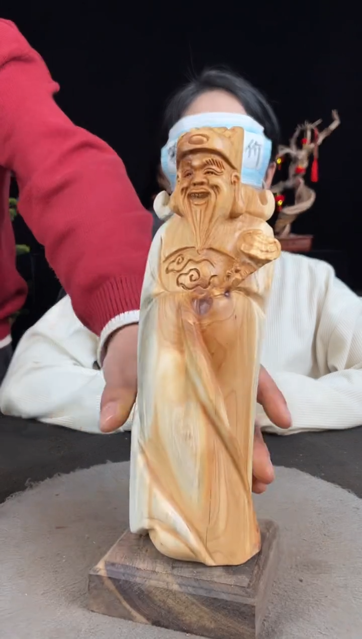 【闪购商品】柏木（崖柏）其他手工摆件,先抢先得!