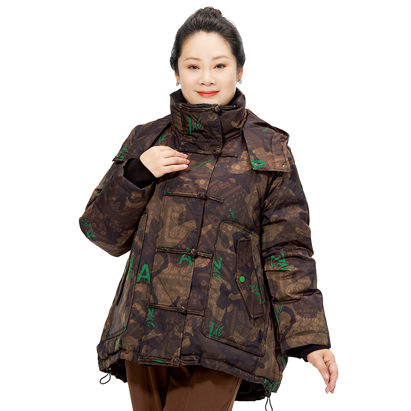 胖太太大码女装冬季新品咖色字母连帽羽绒服中长保暖潮423409310