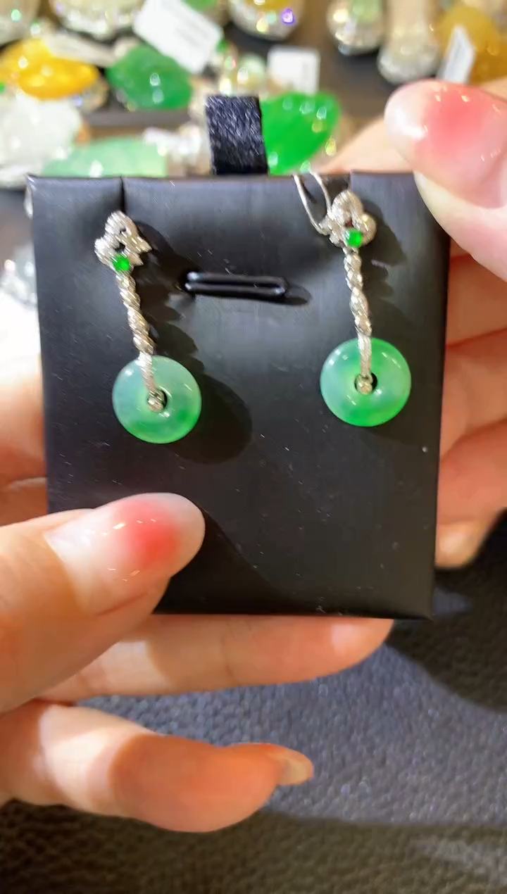 【闪购商品】翡翠耳饰18K金镶嵌F62      