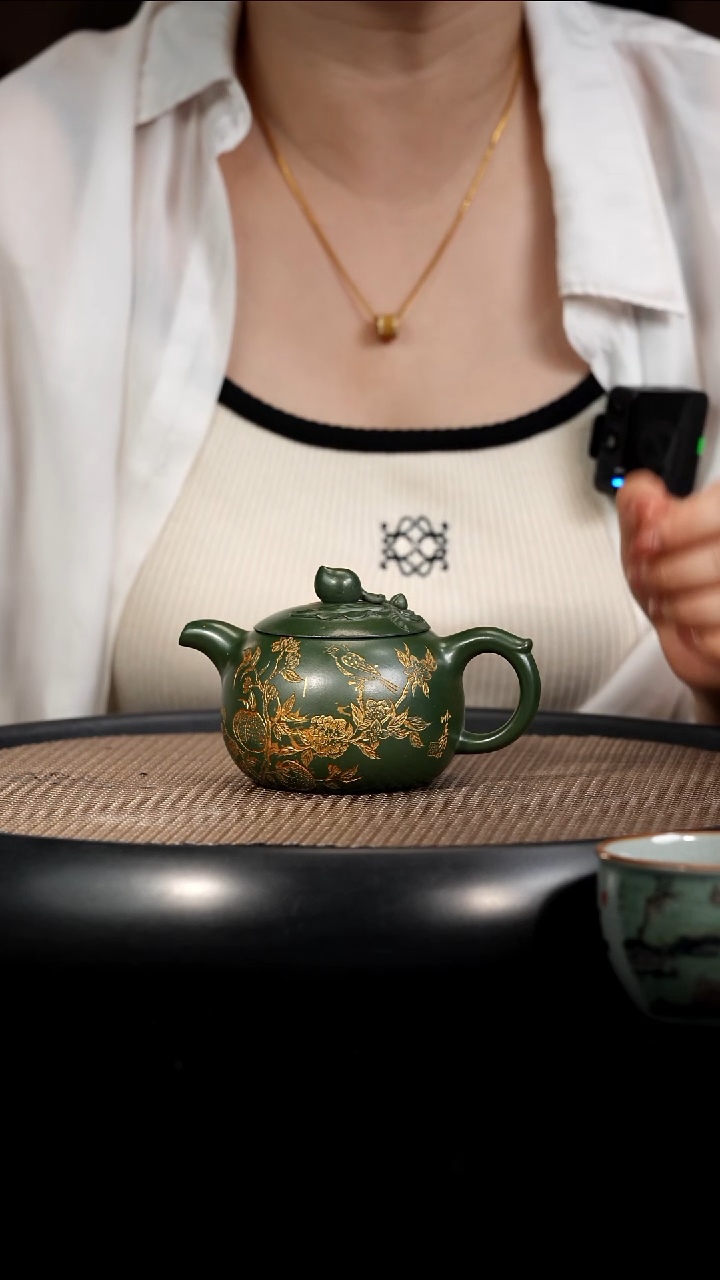 茶壶紫砂【F019】寿桃宜兴紫砂WHF