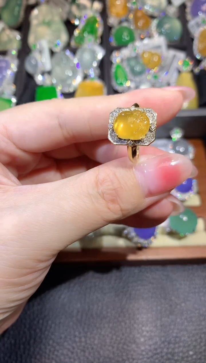 【闪购商品】翡翠戒指18K金镶嵌D36 翡翠