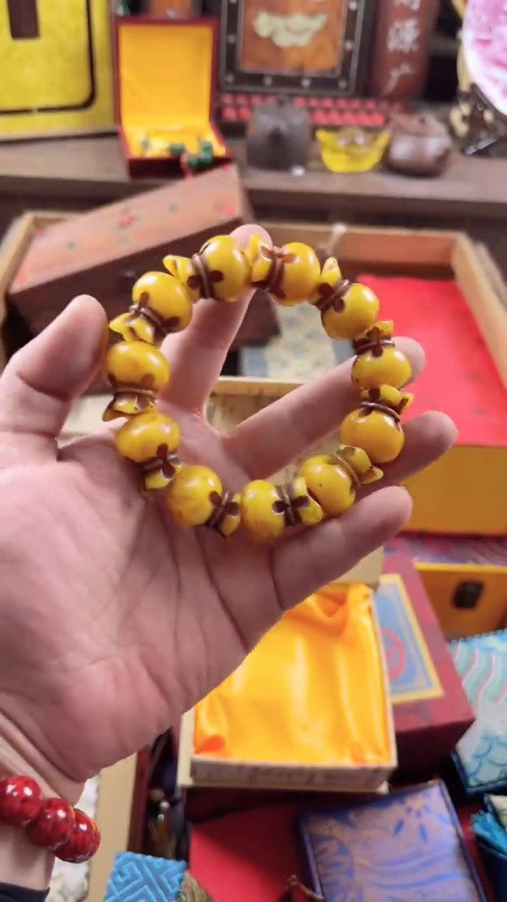 【闪购商品】蜜蜡裸石未镶嵌七月直播推荐精品