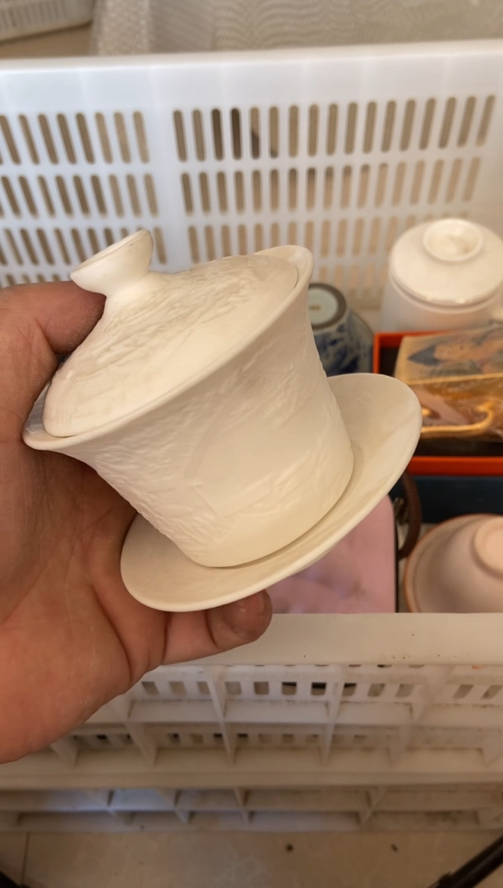 无运费险有瑕疵的摄影的产品有使用过的痕迹有点脏介意勿拍