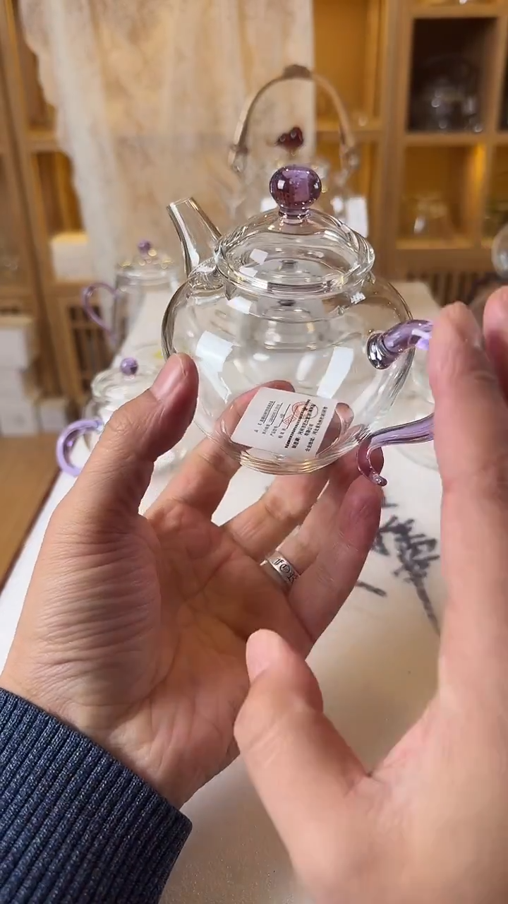 苹果壶紫。。。。。。。。