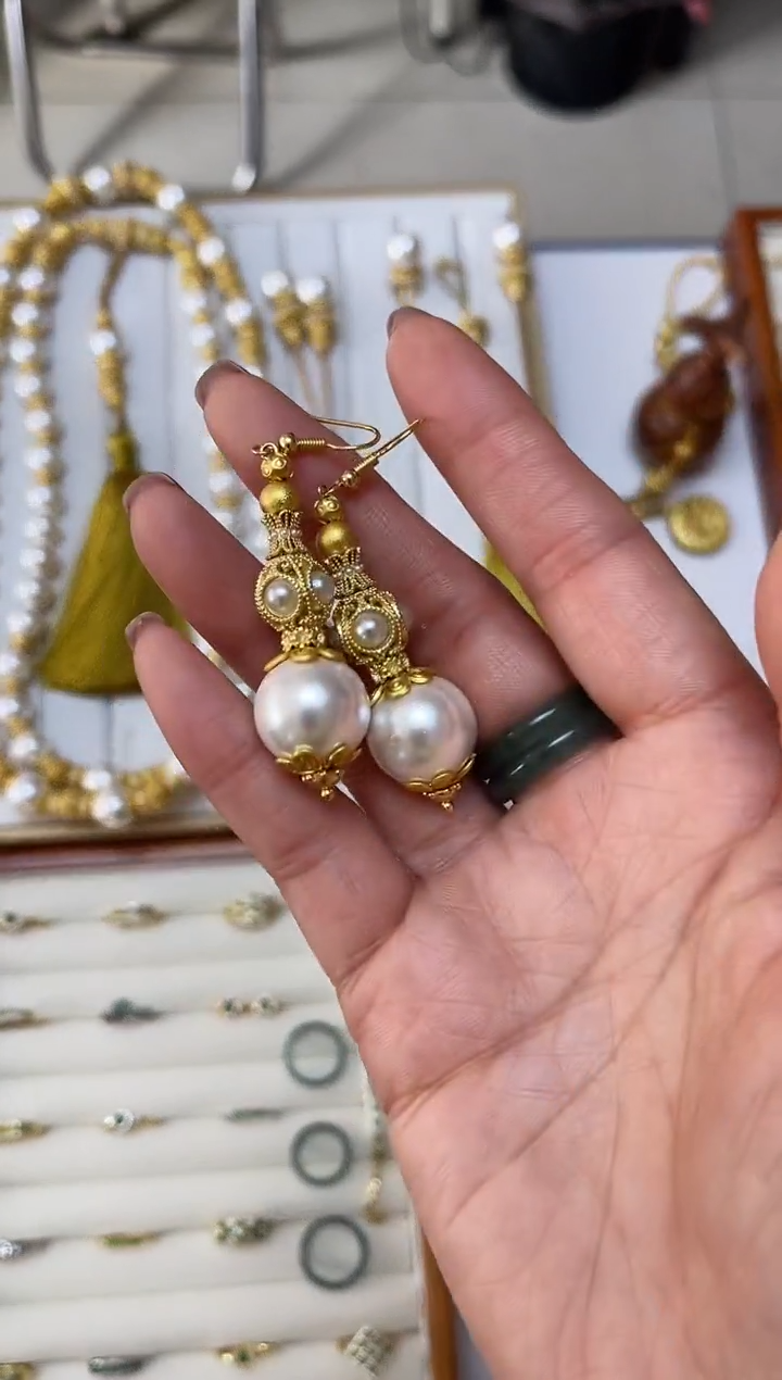 【闪购商品】臣妾做不到款耳钩