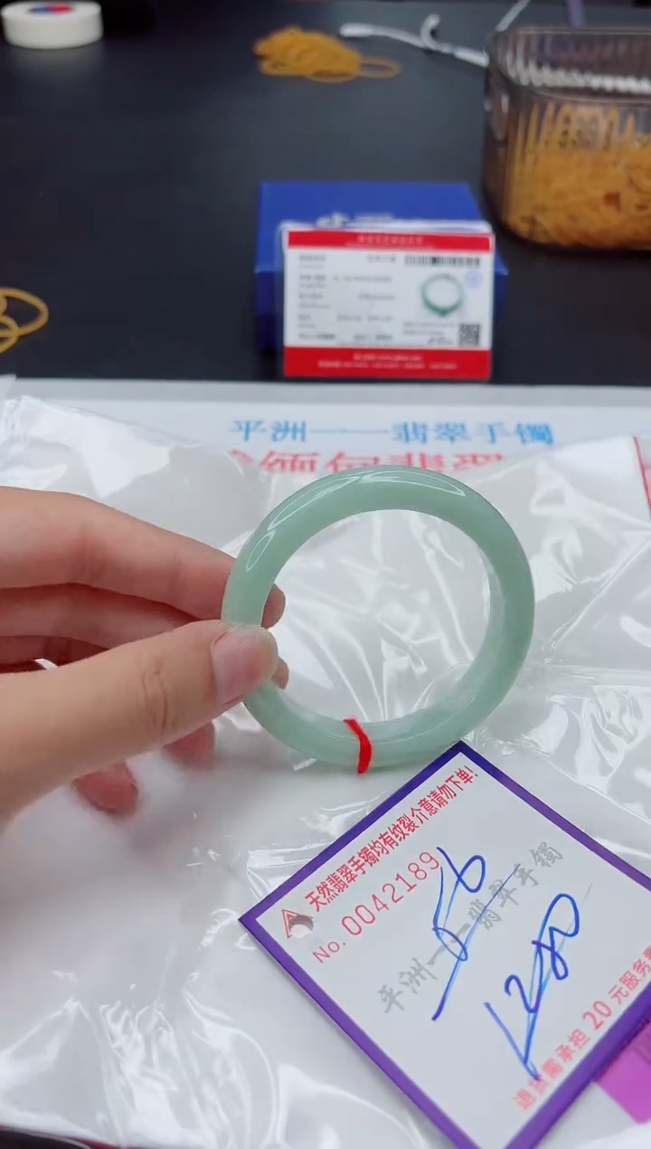 翡翠手镯未镶嵌111111111111