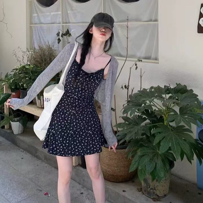 [DARUI]薄款长袖灰色开衫外套女碎花吊带连衣裙短裙两件套2552