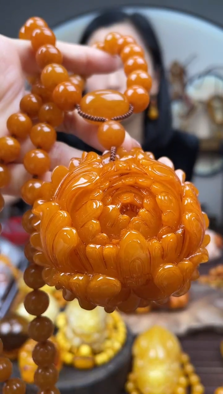 【闪购商品】琥珀裸石未镶嵌首饰 假1赔4 （多样性发货1件