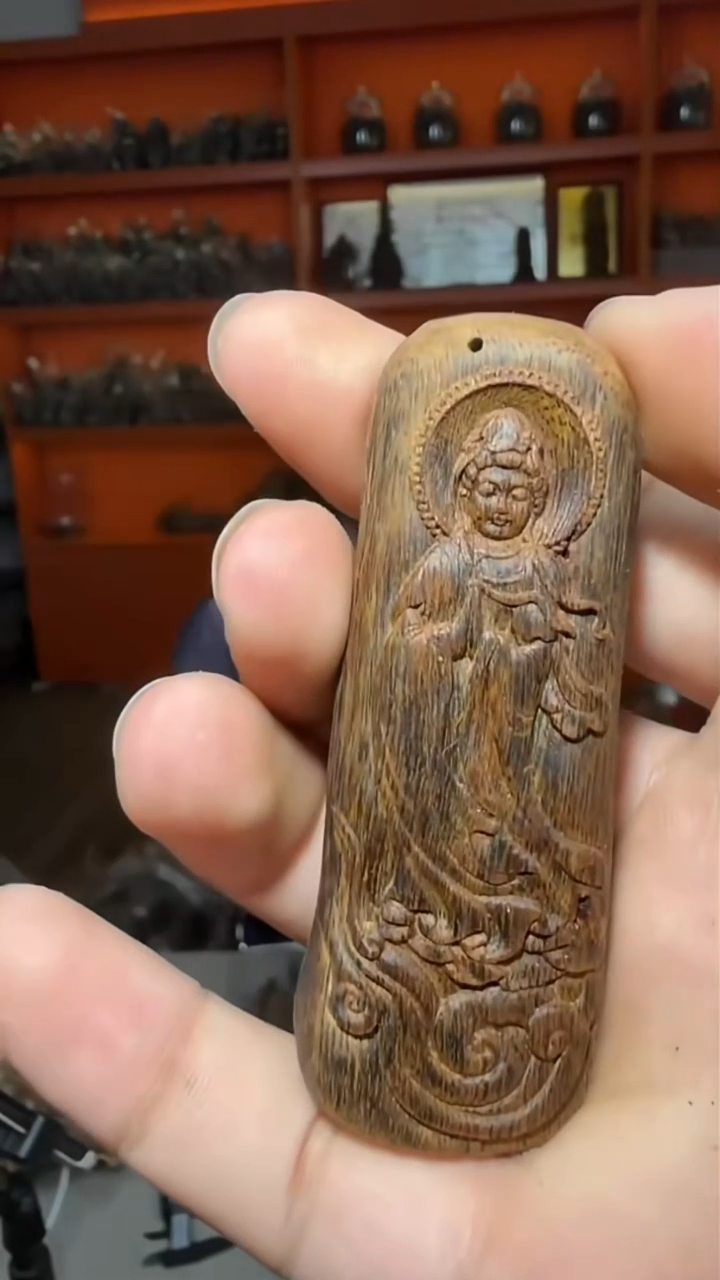 沉香吊坠s58号沉水25g观音多样性发一