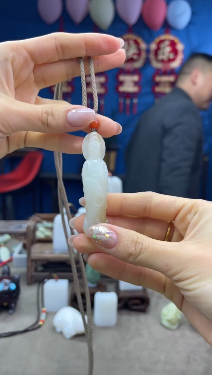 【闪购商品】和田玉颈饰未镶嵌1