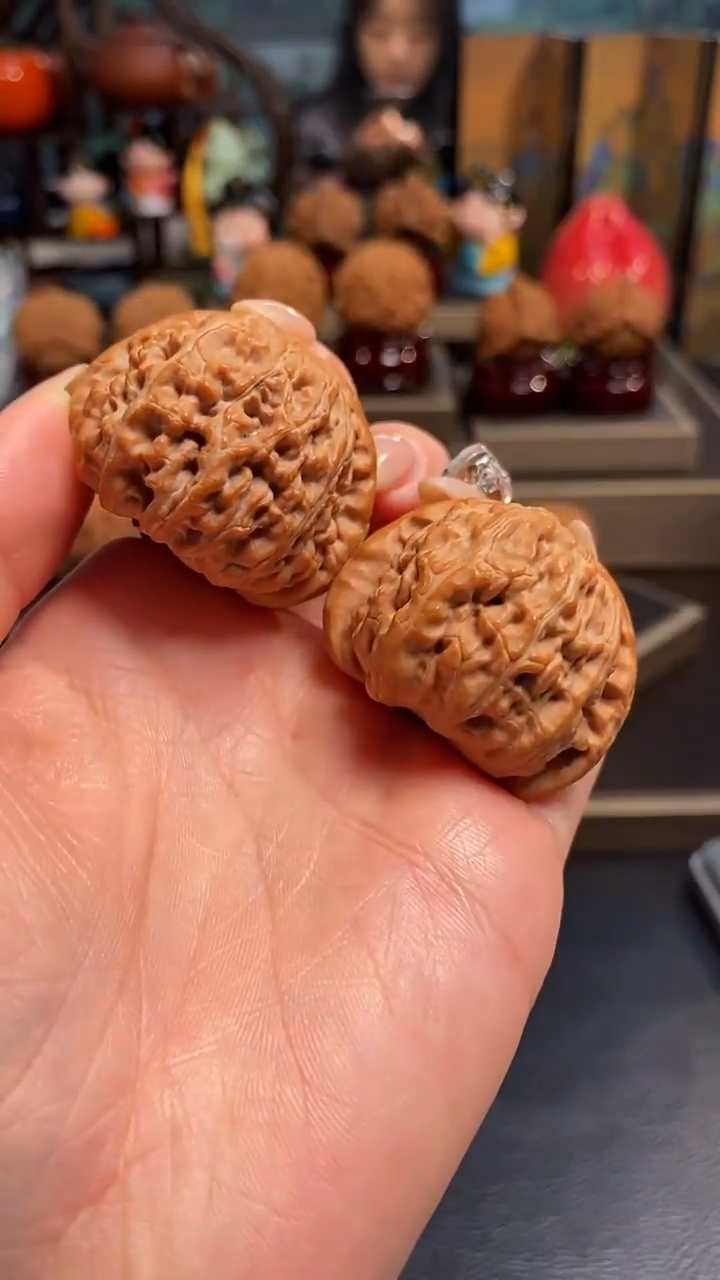 【闪购商品】文玩核桃把件A127白狮子39