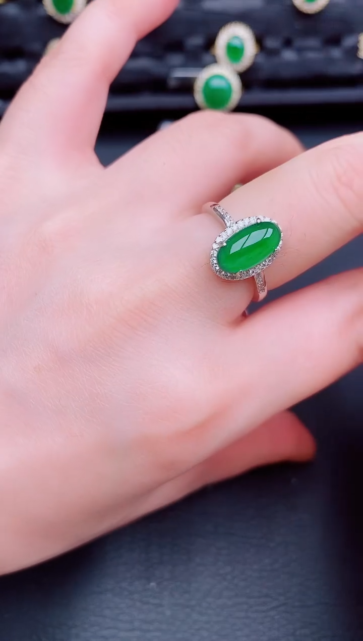 【闪购商品】翡翠戒指银S925镶嵌天然a货翡翠234