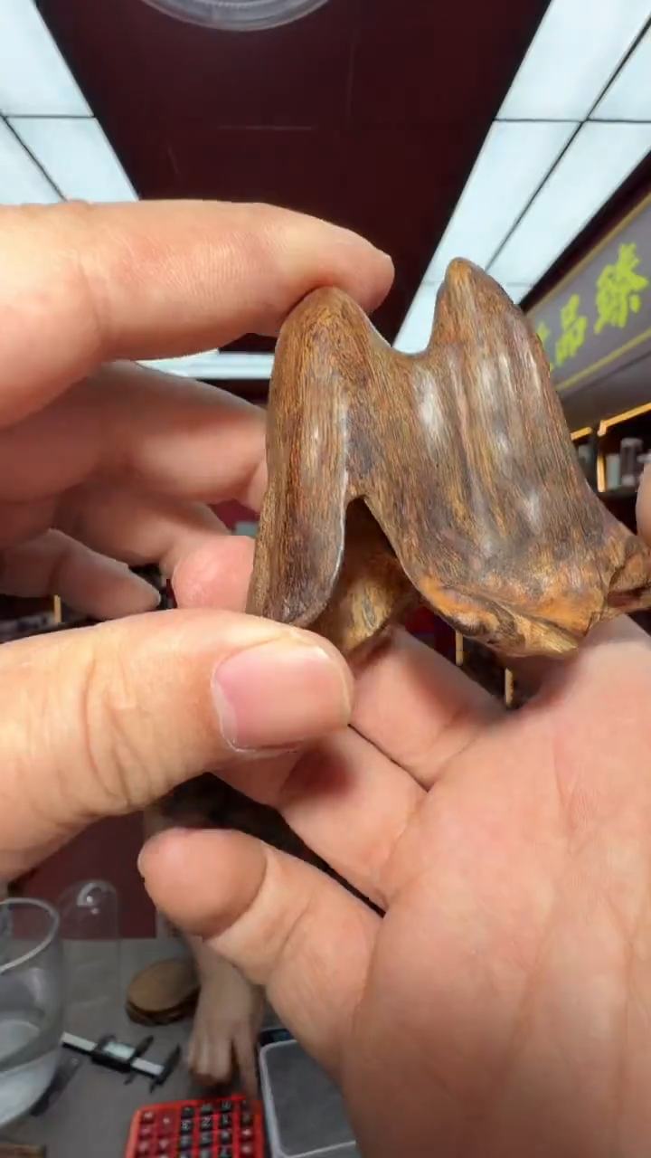 沉香吊坠多样性发一