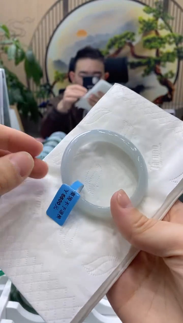 【闪购商品】翡翠手镯未镶嵌0000014888