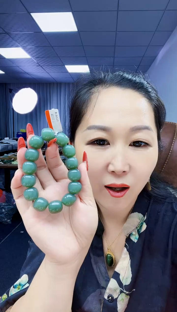 手串未镶嵌和田玉纯天然和田玉新疆2014阿莫尔且末蓝16