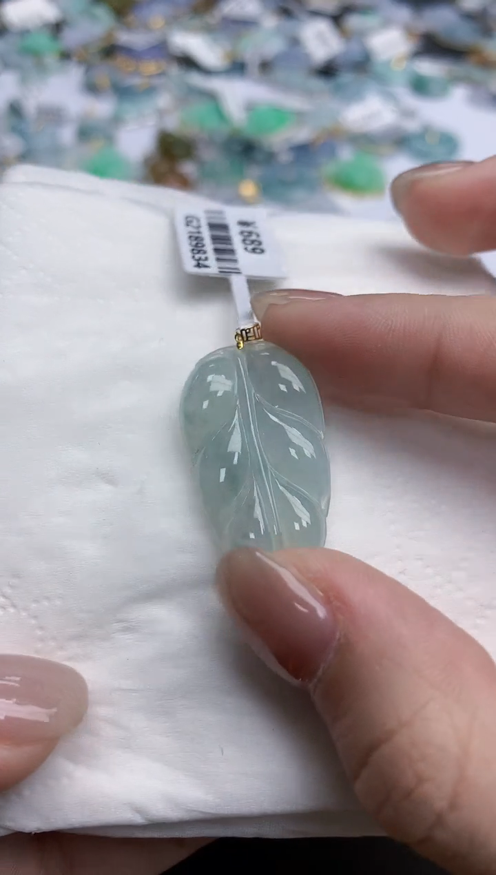 【闪购商品】翡翠颈饰18K金镶嵌天然缅甸翡翠A货