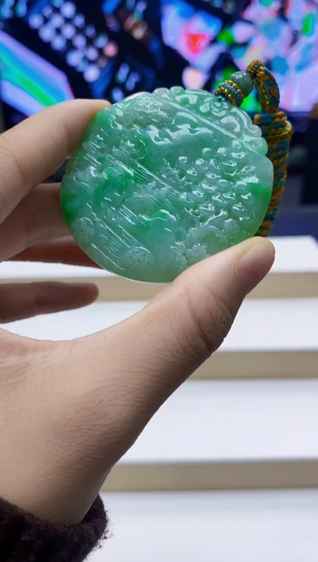 未镶嵌定制翡翠-毛货挂件20