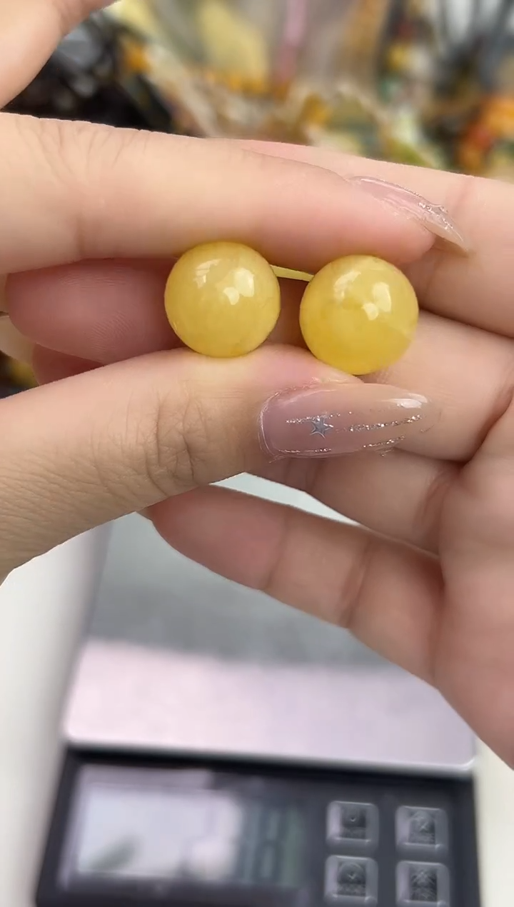裸石琥珀未镶嵌天然琥珀蜜蜡圆珠多样性发一对