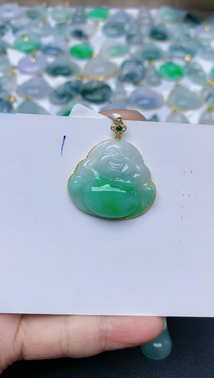 【闪购商品】翡翠颈饰18K金镶嵌天然翡翠A货    