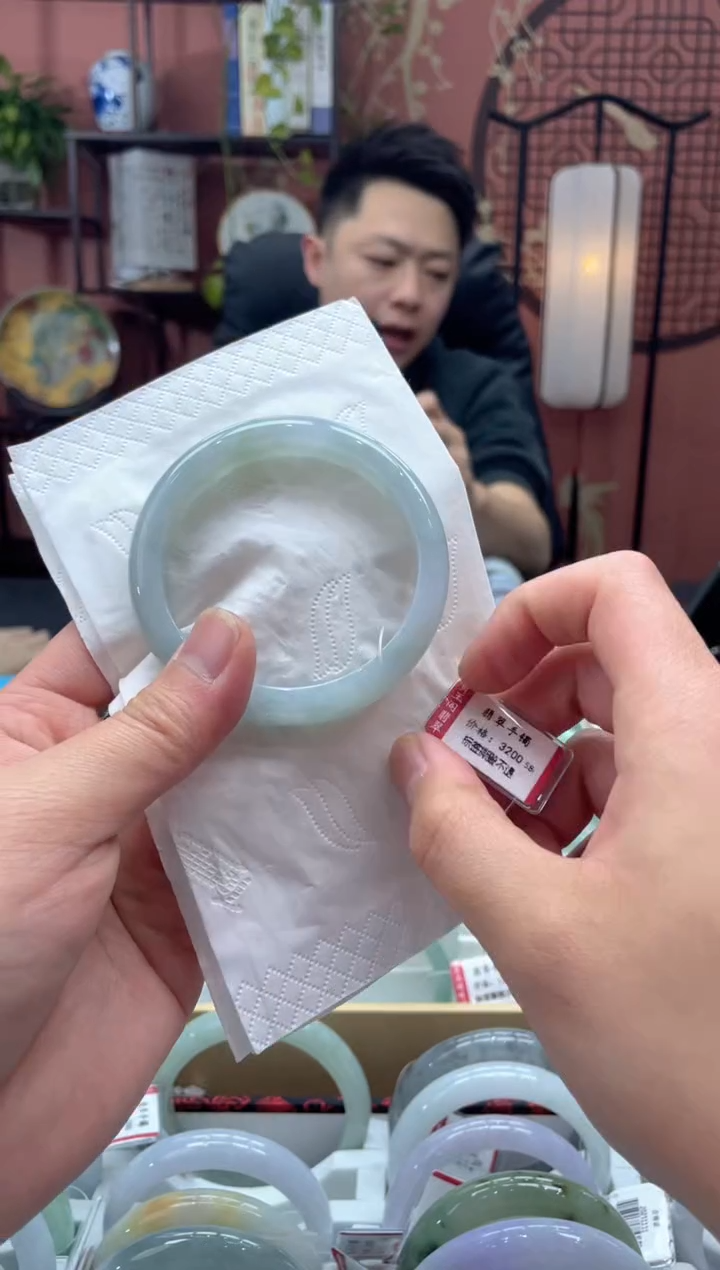 未镶嵌手镯翡翠00006001