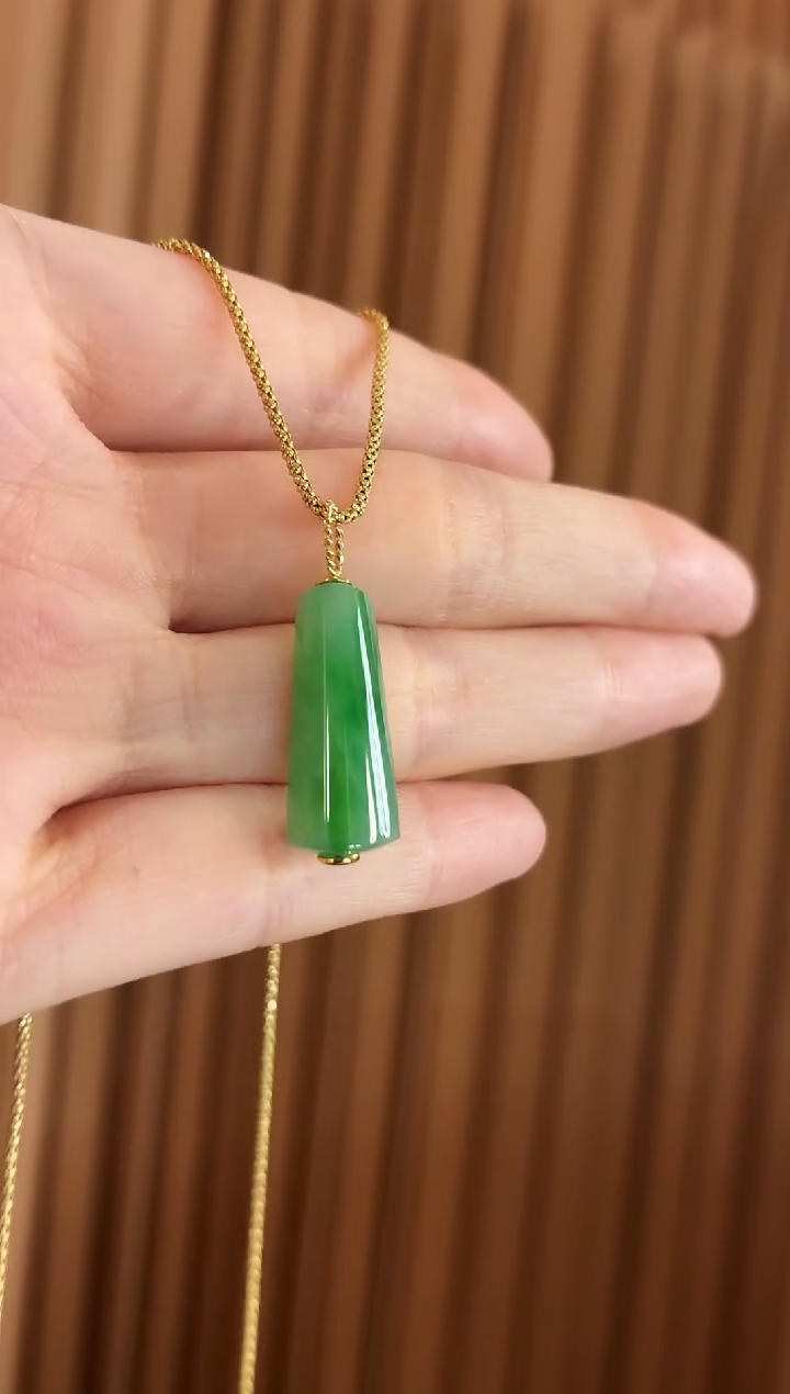 吊坠(不含链)18K金镶嵌翡翠吊坠