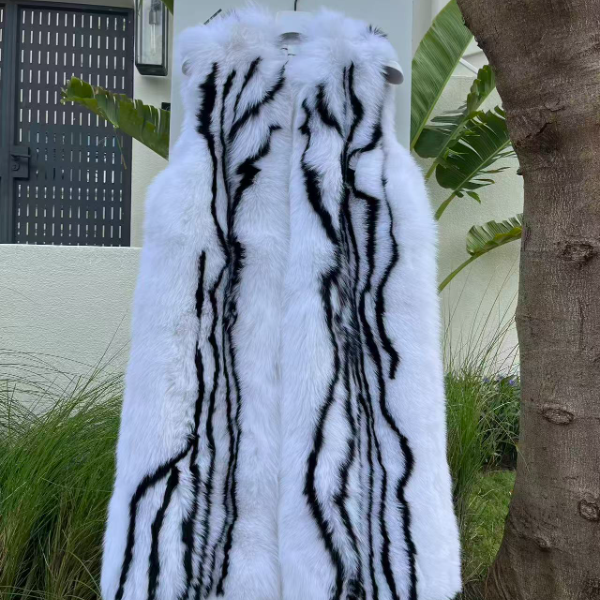 芬兰进口白狐花款马甲长款时尚秀款狐狸毛皮草B215908