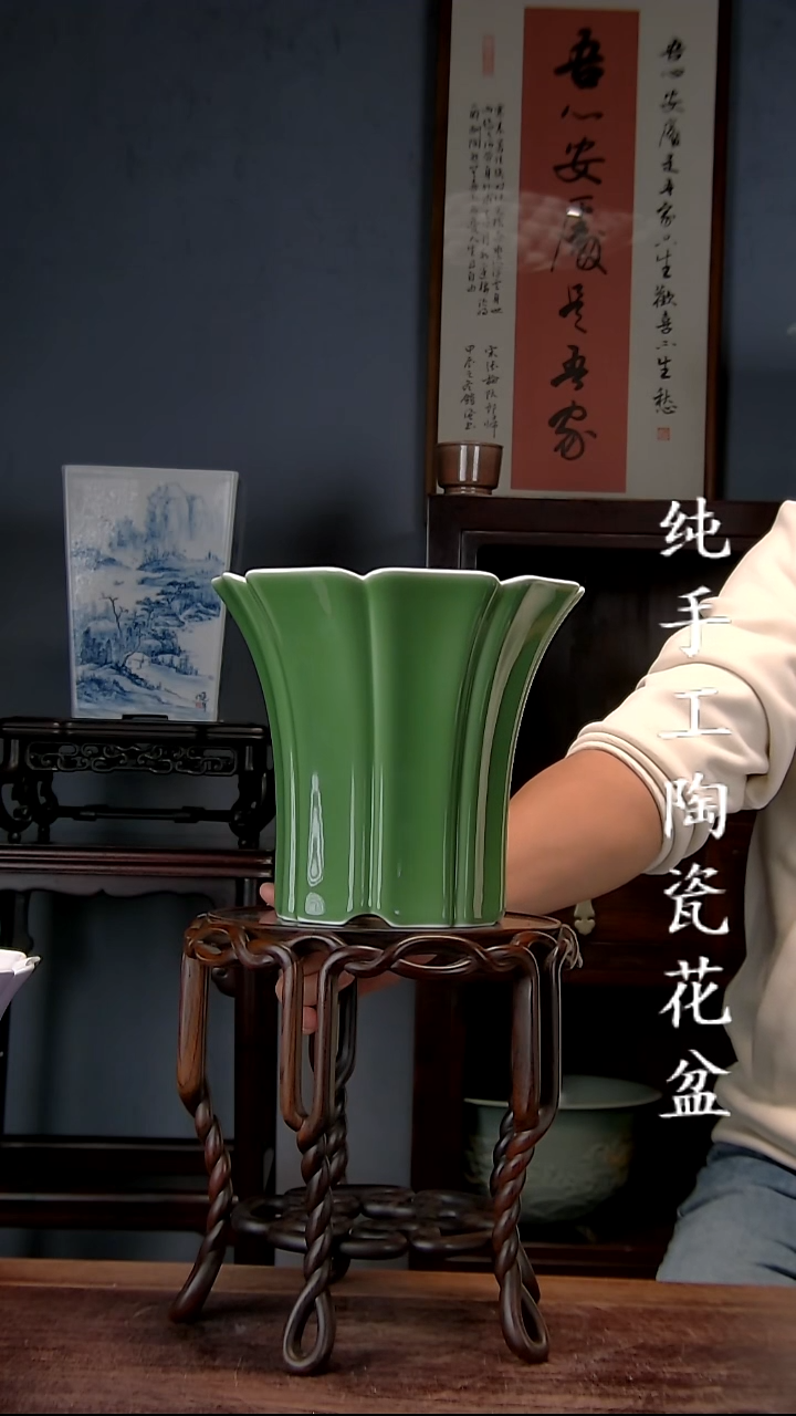 景德镇手工陶瓷花盆