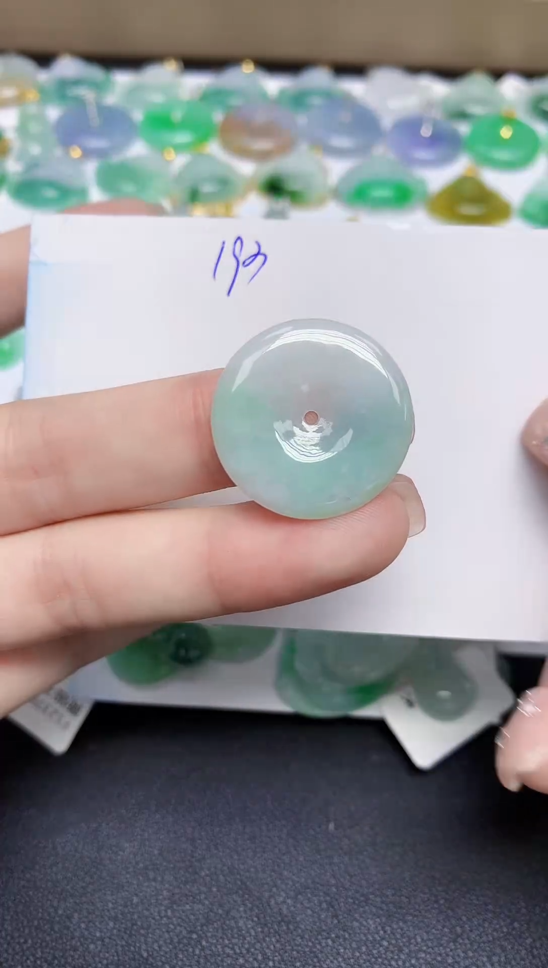 颈饰未镶嵌翡翠天然缅甸翡翠A货翡翠百元以上9元证书费自理