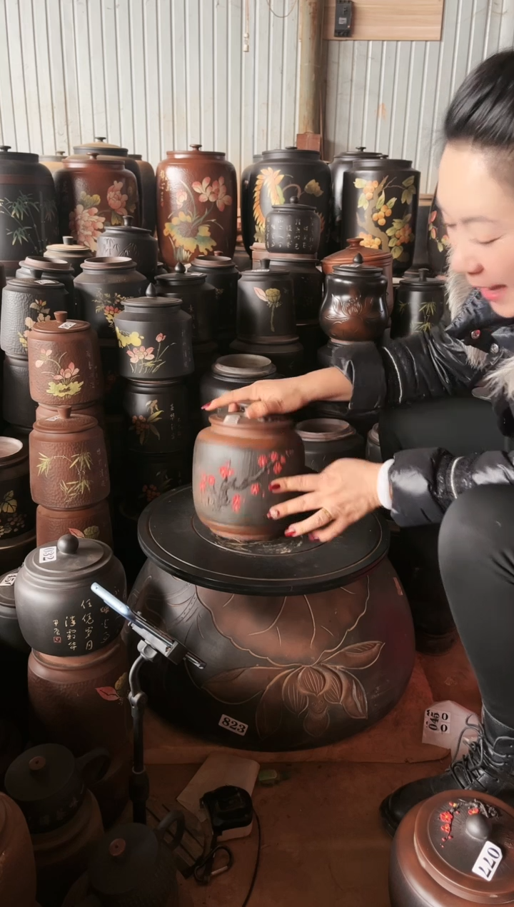 【闪购商品】壶瑕疵茶叶罐 冬瓜红梅 030