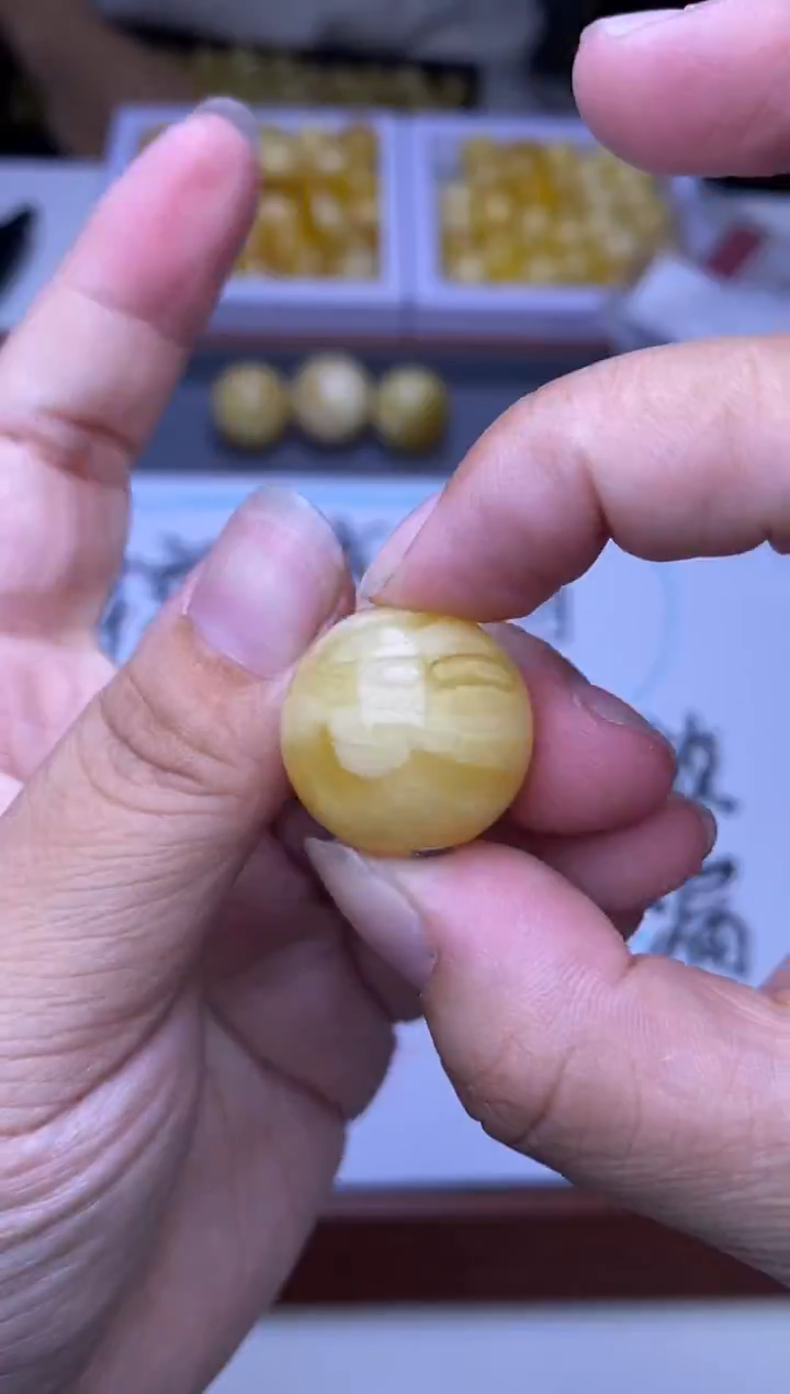 裸石琥珀未镶嵌大小姐珠宝严选49