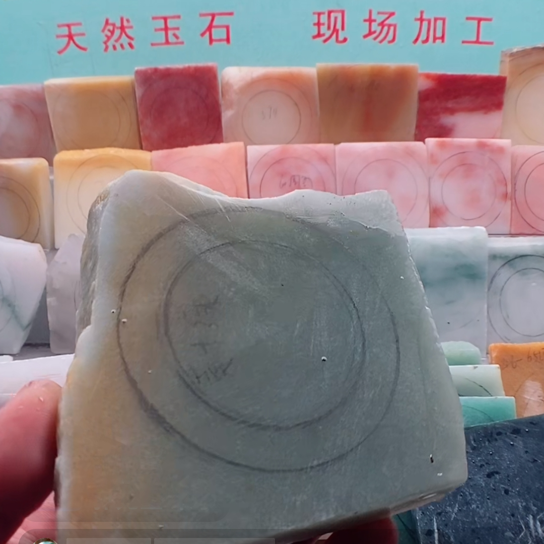 新疆东陵玉手镯定制