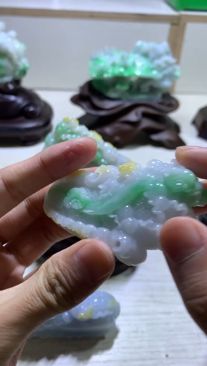 【闪购商品】翡翠摆件未镶嵌翡翠摆件