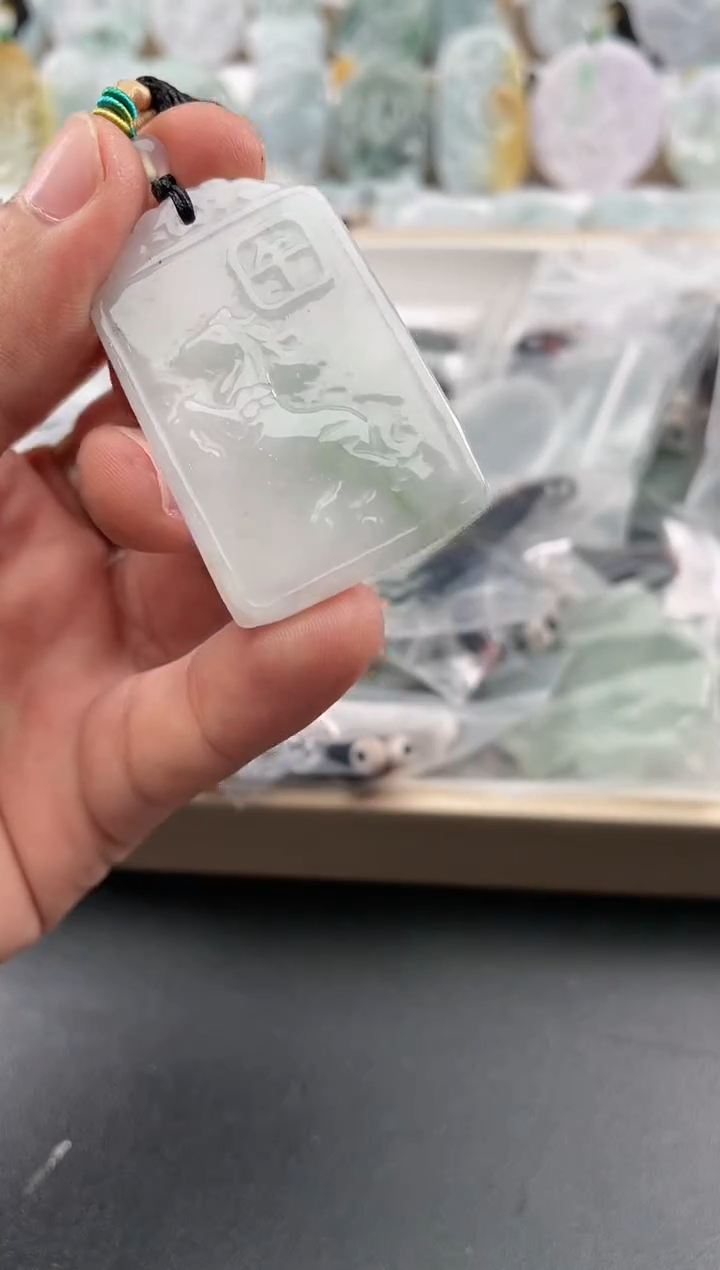 颈饰未镶嵌翡翠25/12/26/.81