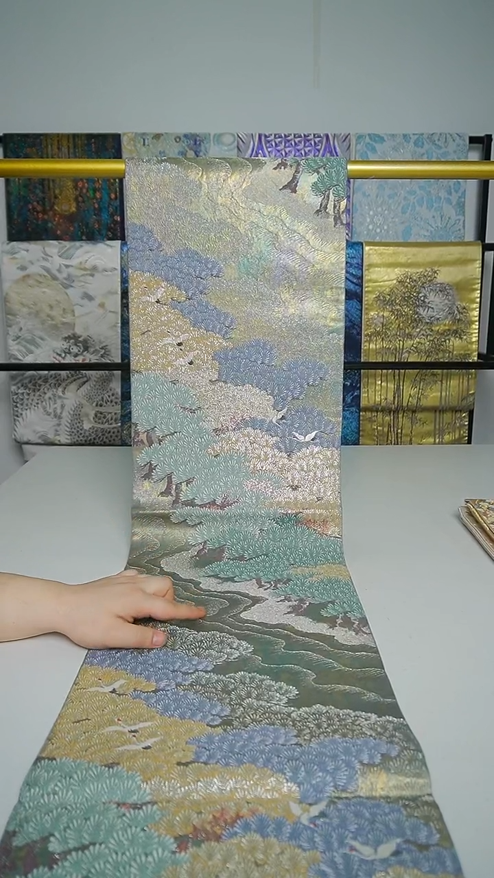 织绣织锦10松鹤。