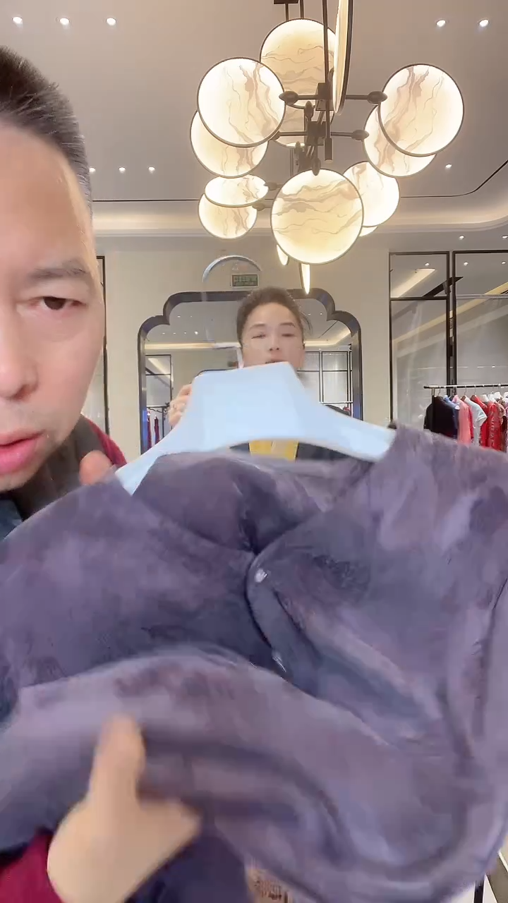 织绣灰紫色定制款上衣开衫 299 xl码