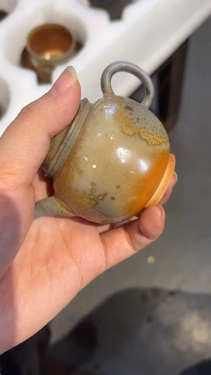 壶34号容量60-80ML中白泥