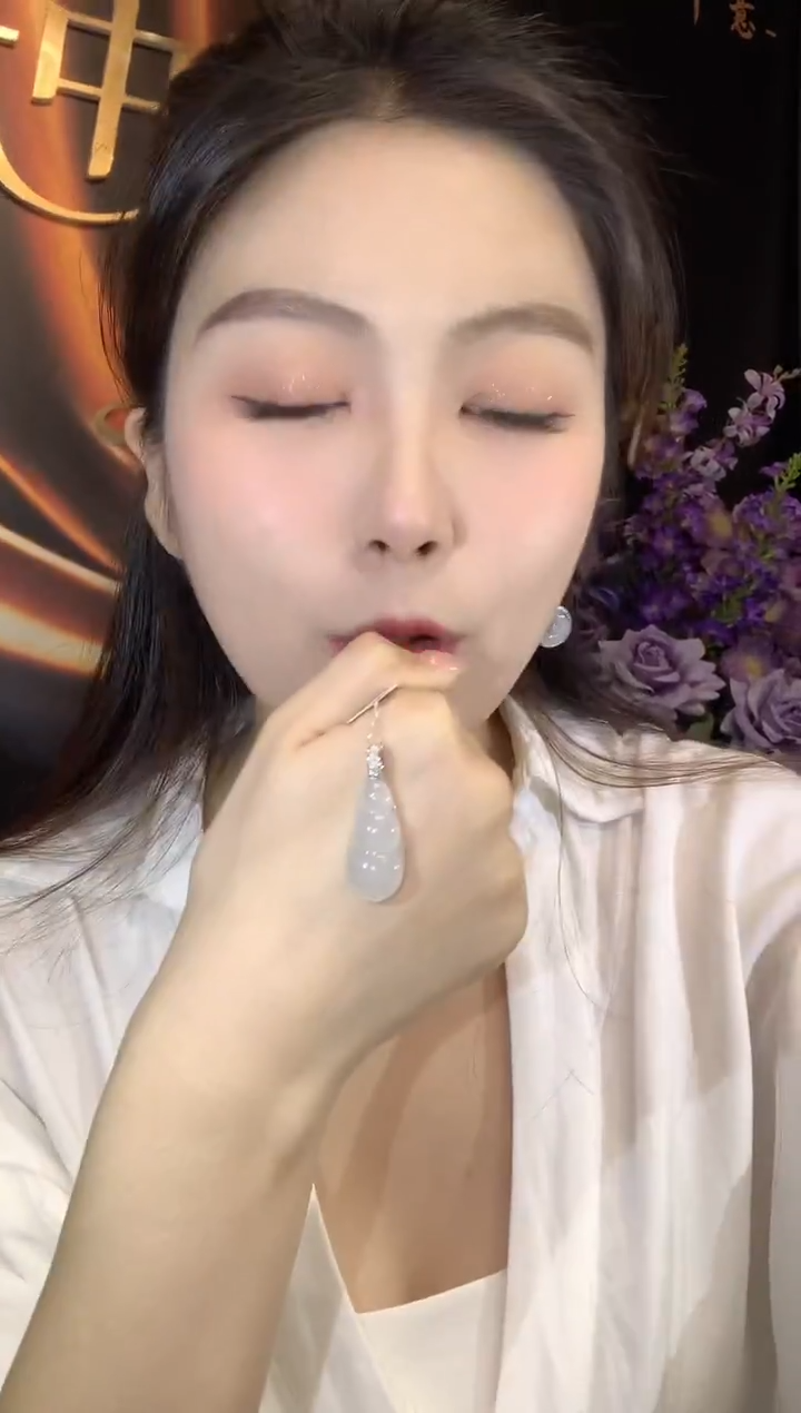吊坠(不含链)18K金镶嵌翡翠A11翡翠