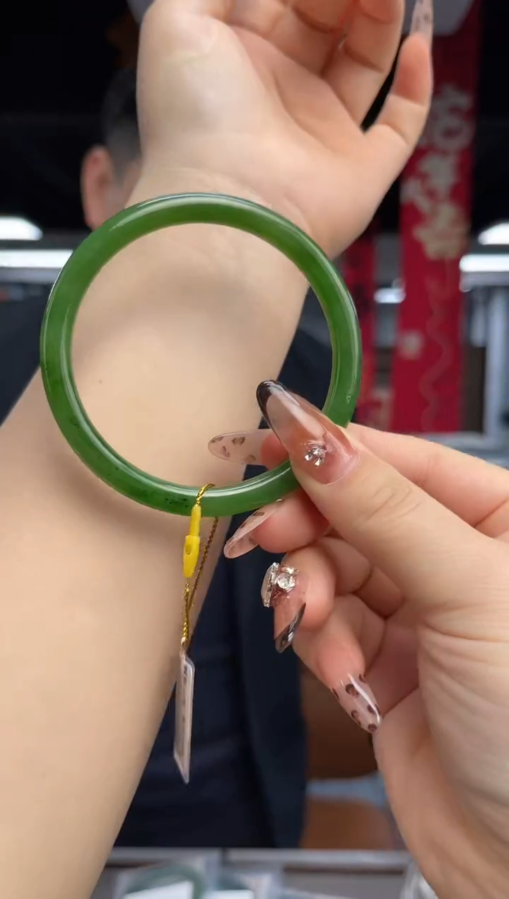 【闪购商品】和田玉手镯未镶嵌一个 圈口约mm：60-62