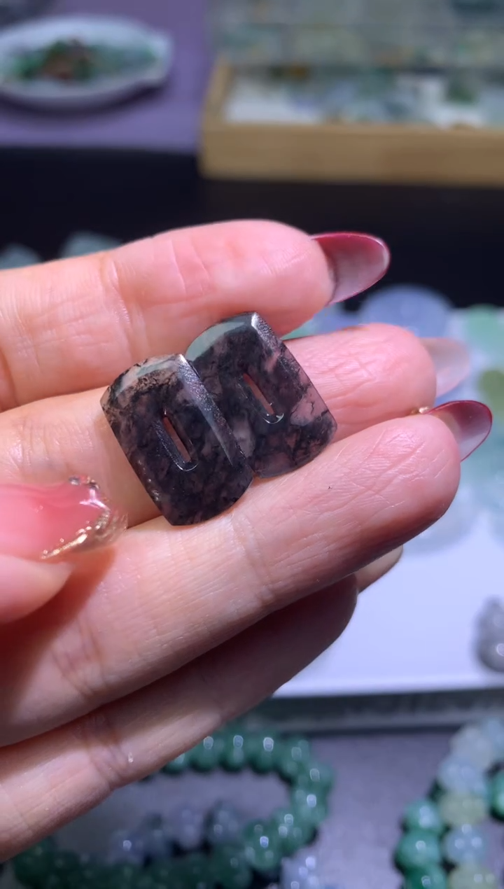 【闪购商品】定制翡翠未镶嵌毛货