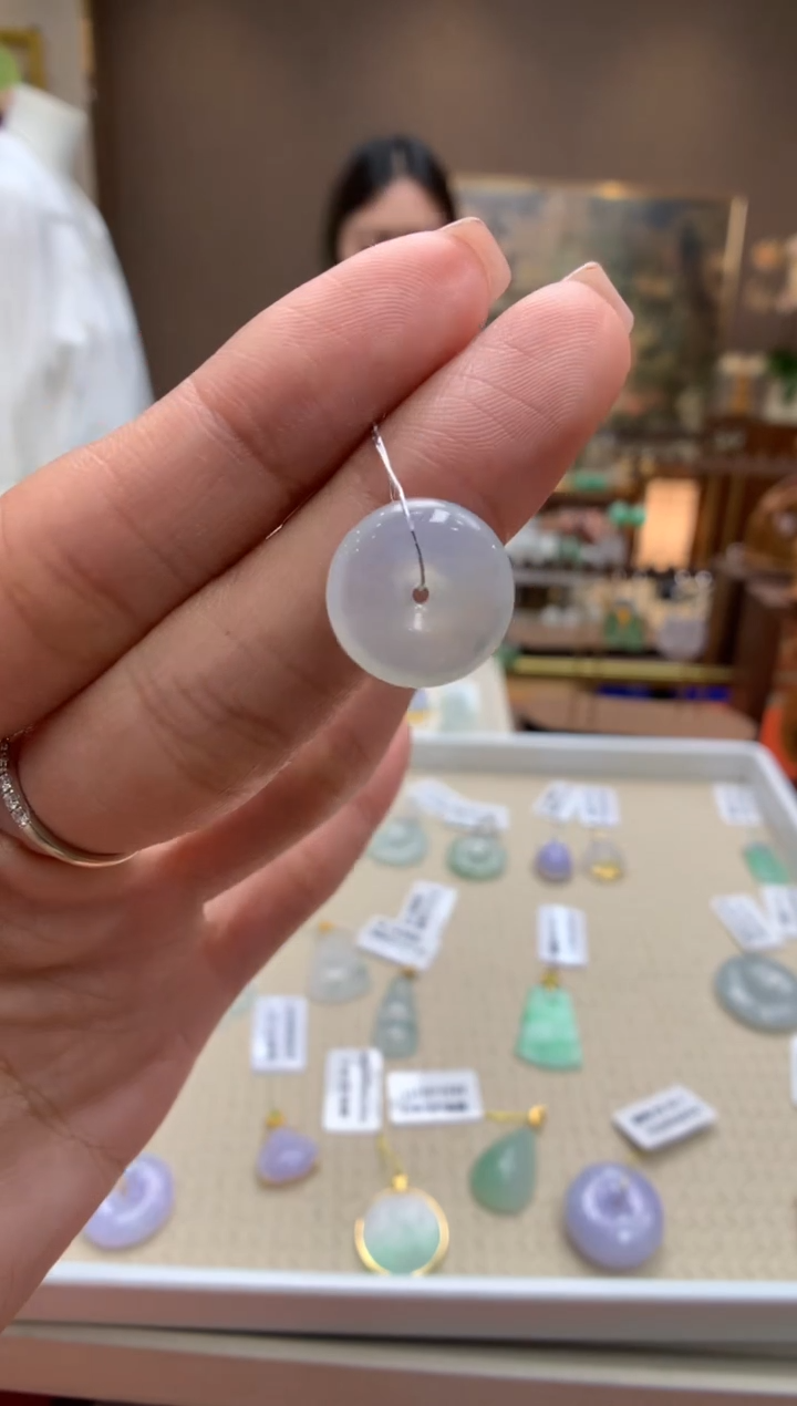 【闪购商品】翡翠颈饰未镶嵌平安扣