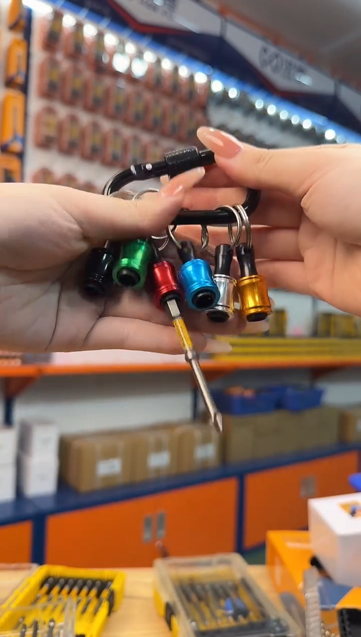 a直播钥匙扣6pc11