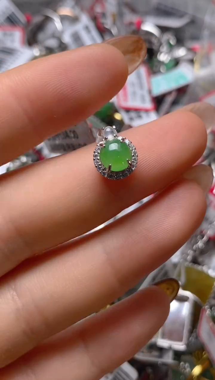 银S925镶嵌戒指翡翠百内无证书
