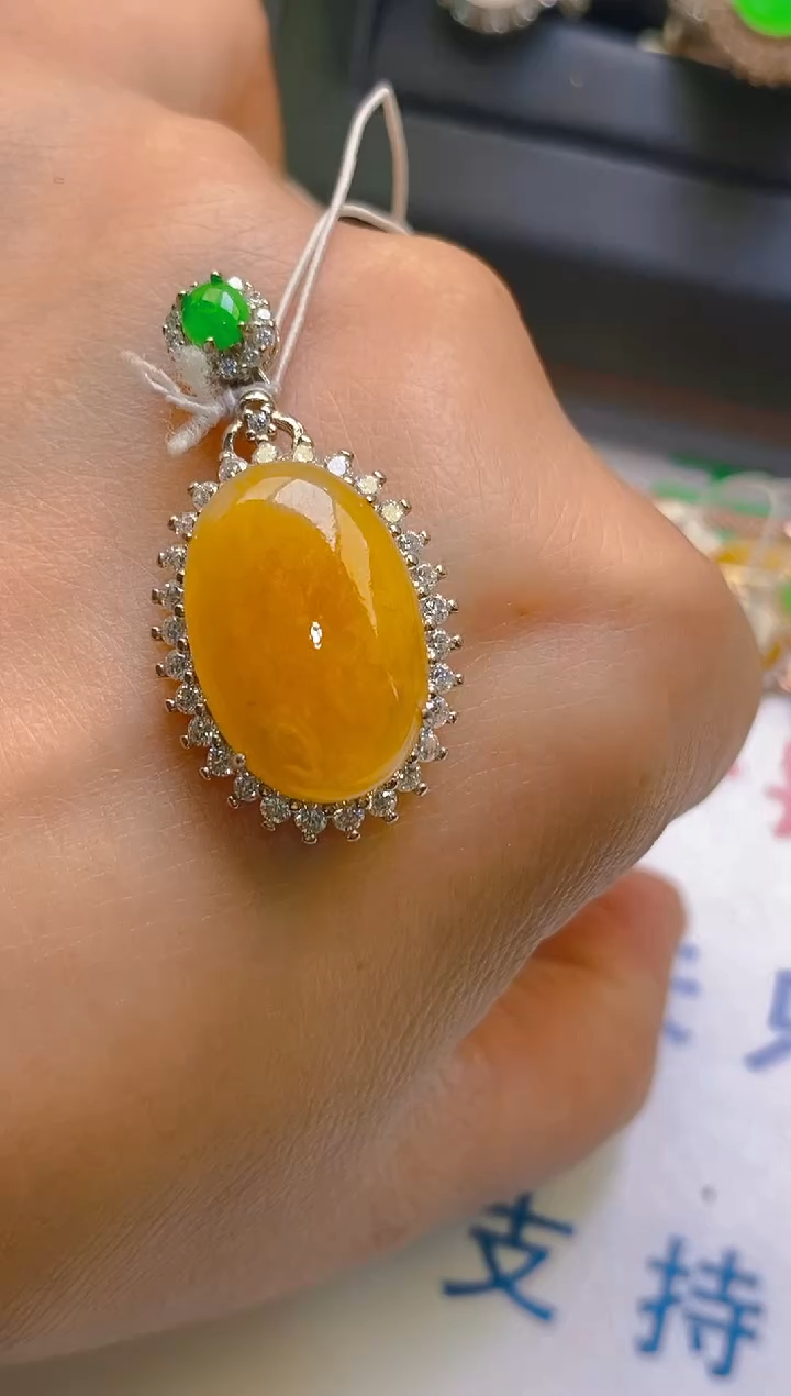 【闪购商品】翡翠耳饰银S925镶嵌天然A货翡翠1